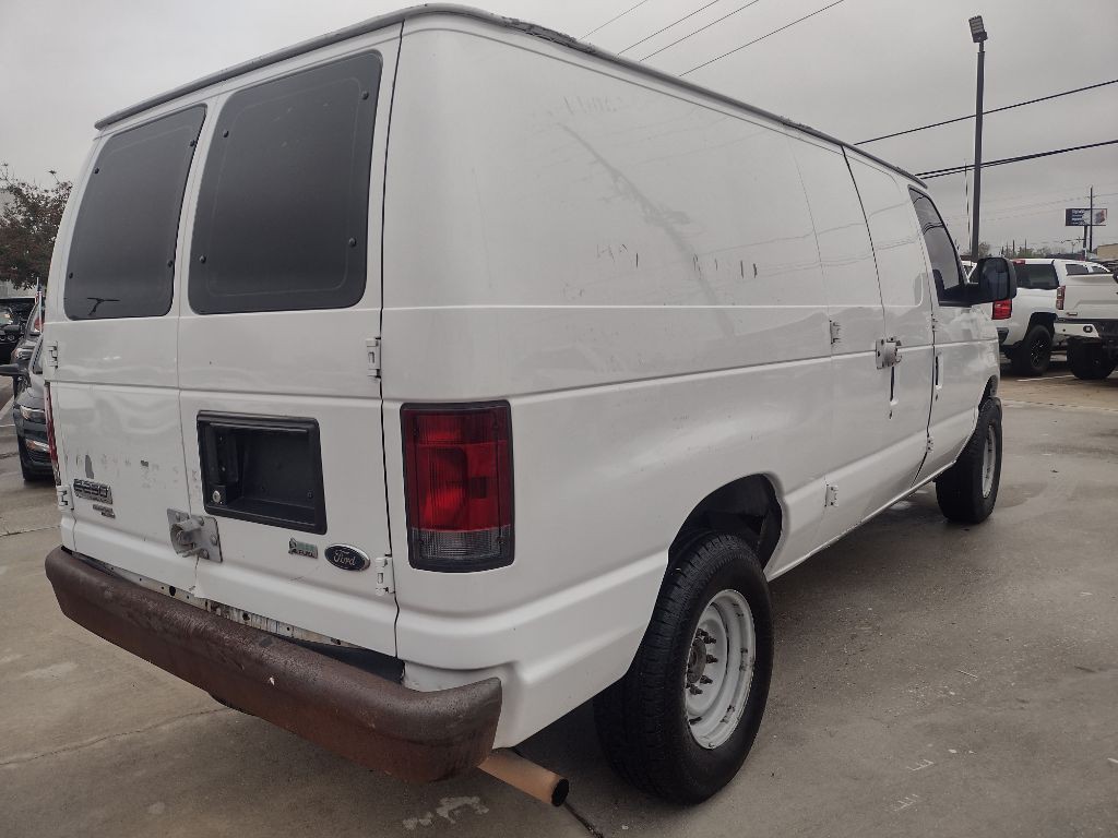 2013 Ford Econoline Image 6