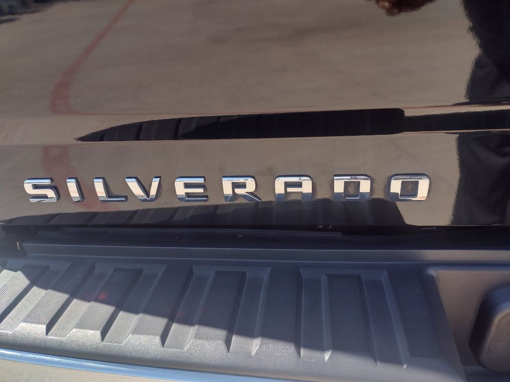 2018 Chevrolet Silverado 1500 Image 11