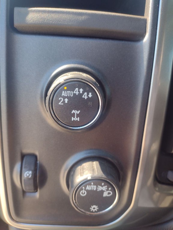 2018 Chevrolet Silverado 1500 Image 13