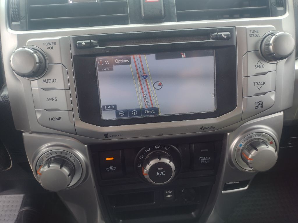 2014 Toyota 4Runner Image 11