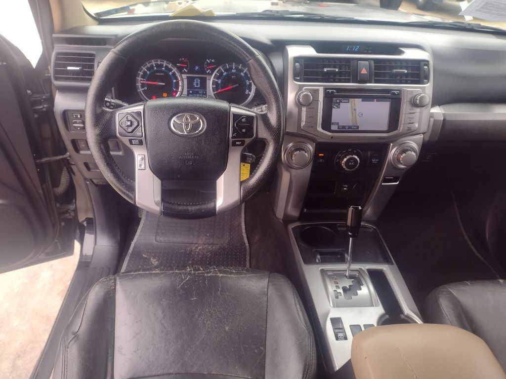 2014 Toyota 4Runner Image 16