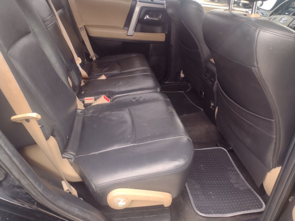 2014 Toyota 4Runner Image 20