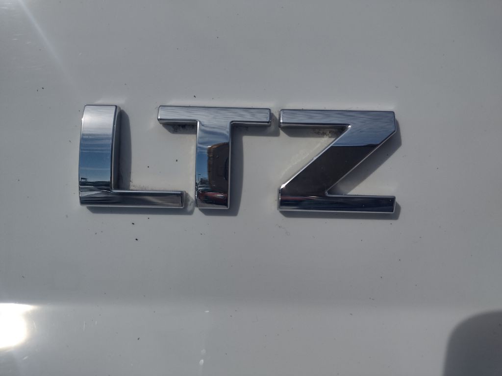 2015 Chevrolet Tahoe Image 9