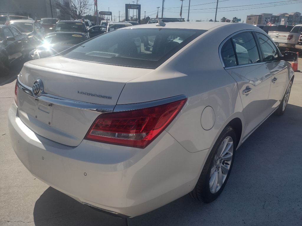 2014 Buick Lacrosse Image 7