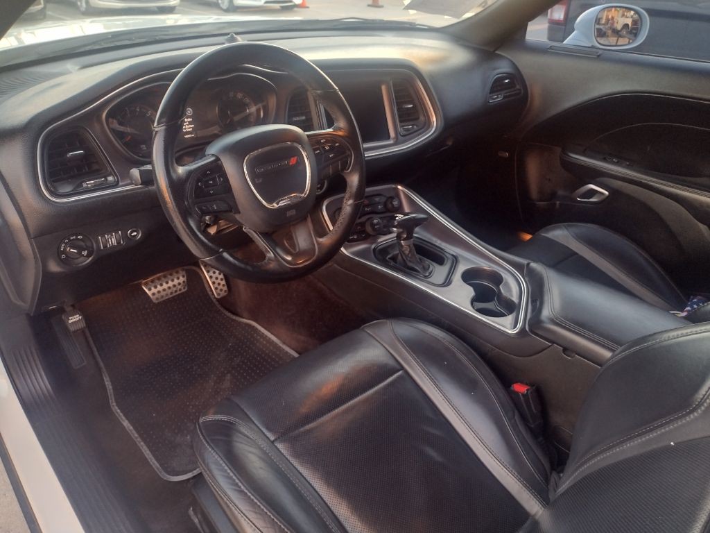 2018 Dodge Challenger Image 9