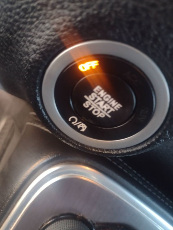 2018 Dodge Challenger Image 11