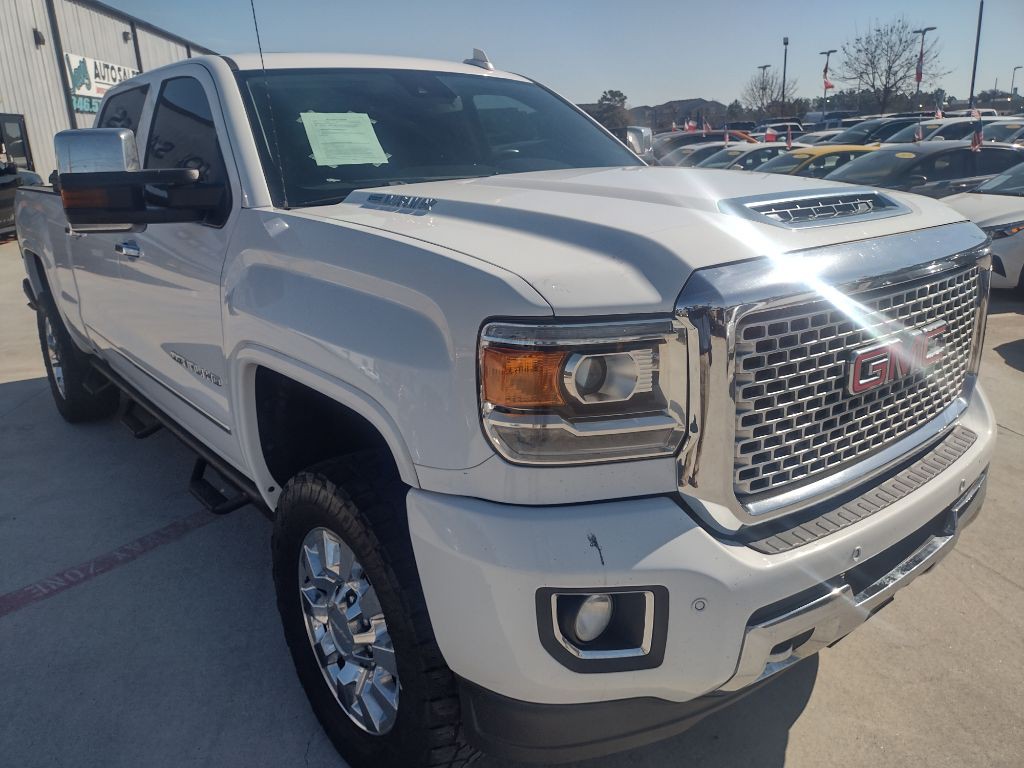 2017 GMC Sierra Image 7