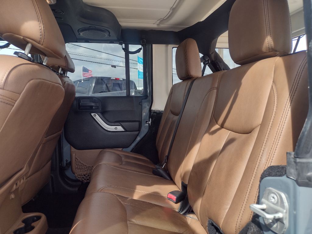 2014 Jeep Wrangler Unlimited Image 18