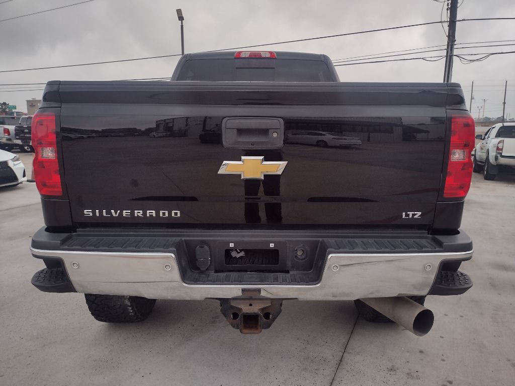 2017 Chevrolet Silverado 1500 Image 6