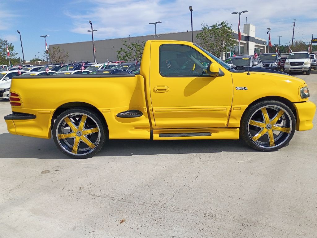 2002 Ford F-150 Image 8