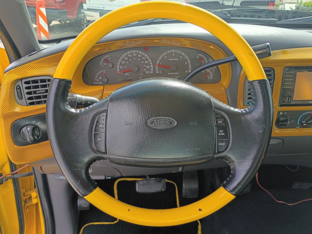 2002 Ford F-150 Image 16