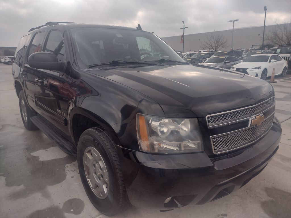 2012 Chevrolet Tahoe Image 3