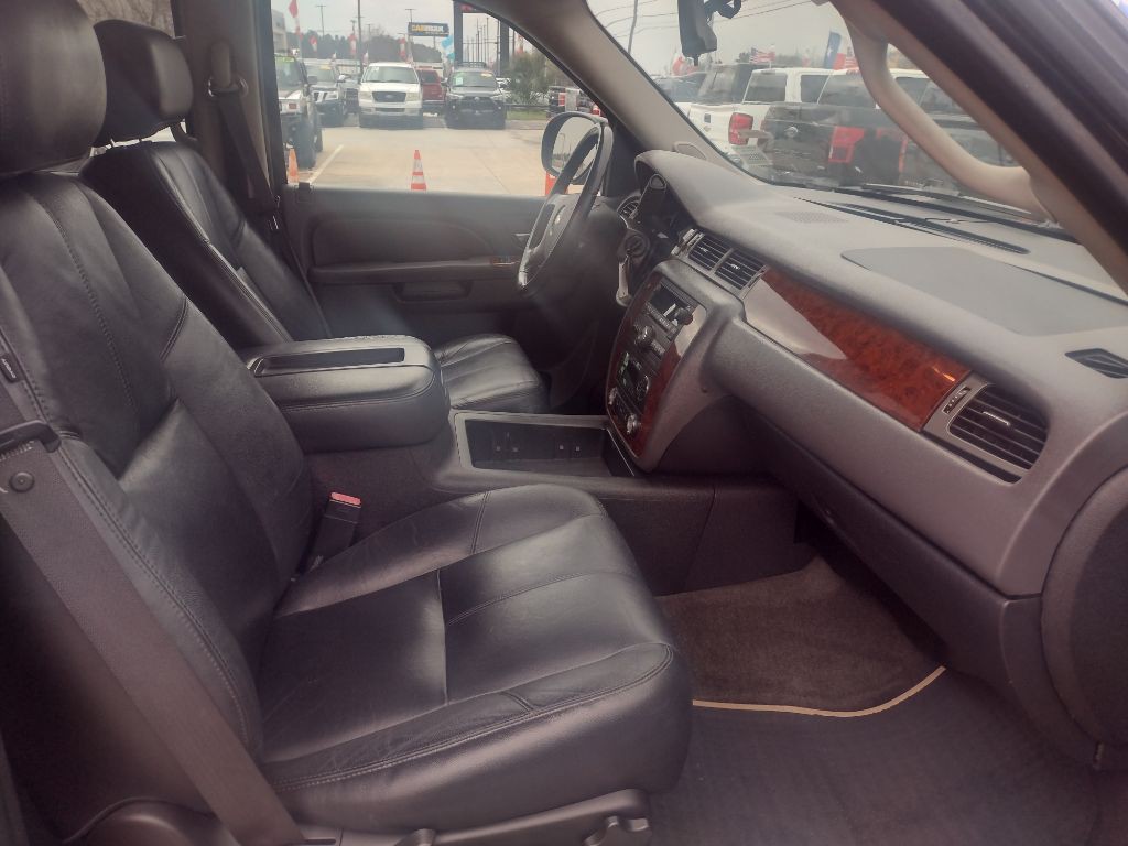 2012 Chevrolet Tahoe Image 6