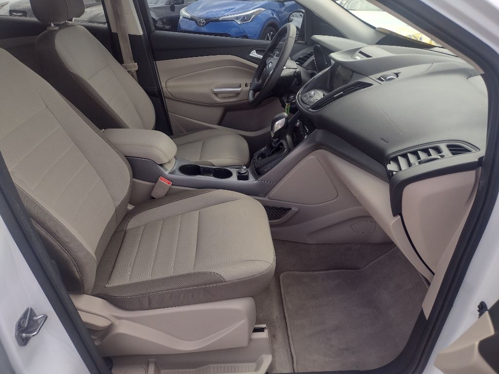 2016 Ford Escape Image 16