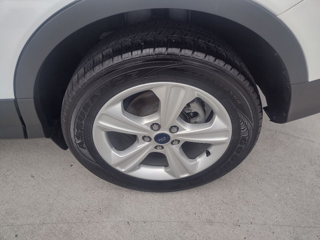 2016 Ford Escape Image 21