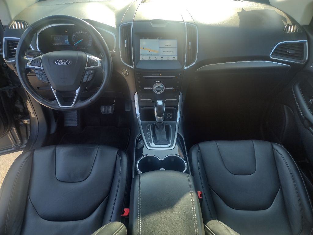 2018 Ford Edge Image 11