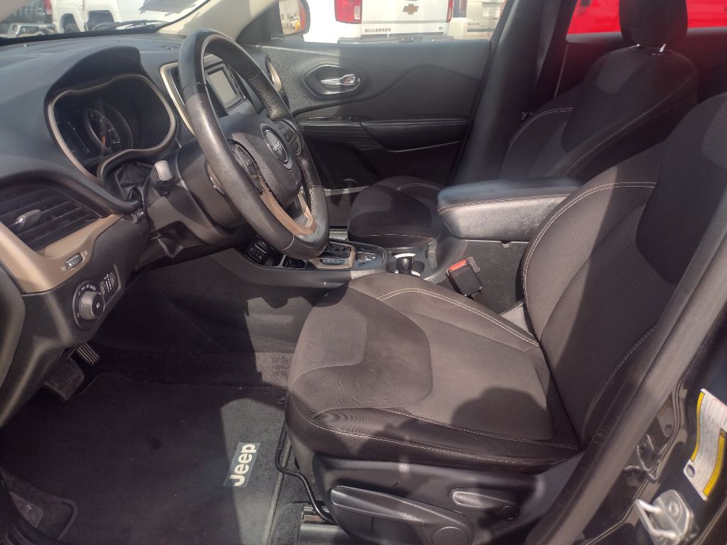 2015 Jeep Cherokee Image 15