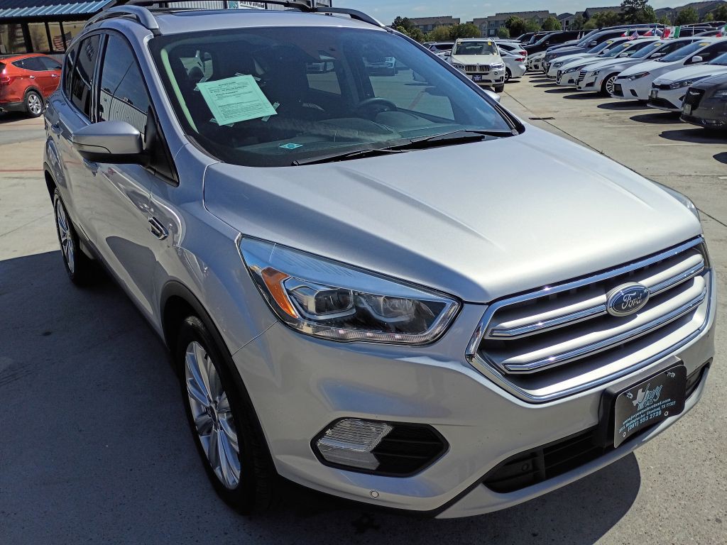 2017 Ford Escape Image 1