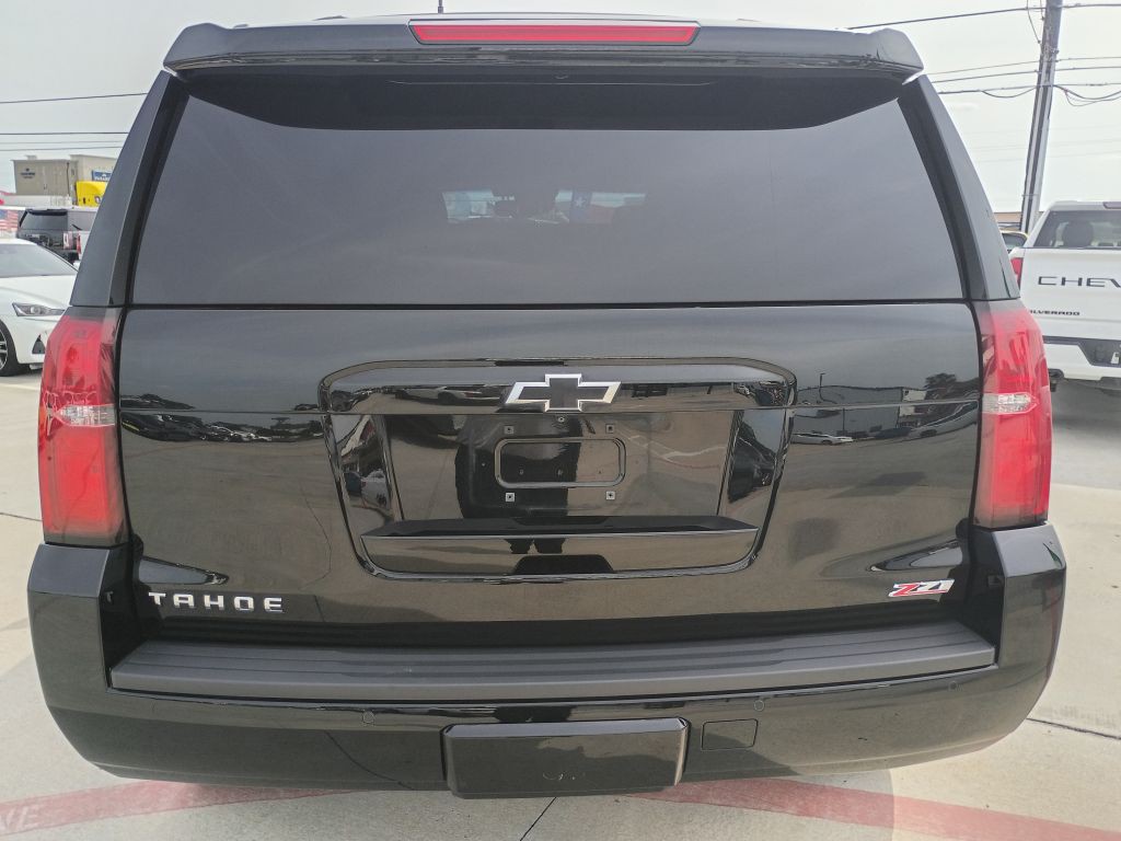 2017 Chevrolet Tahoe Image 6