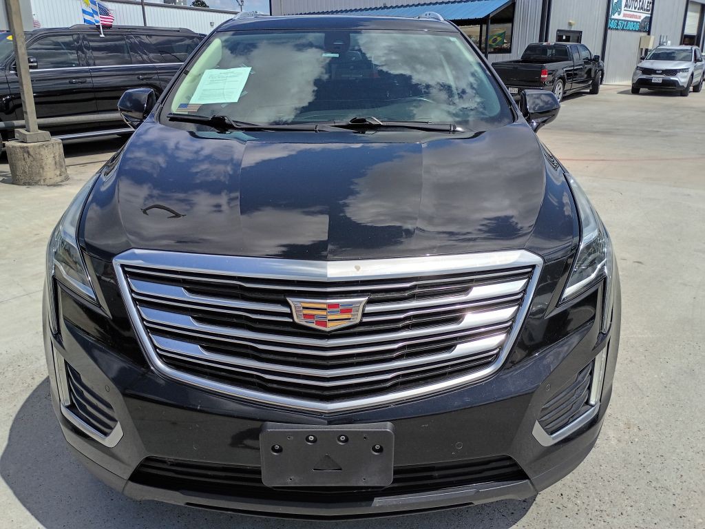 2017 Cadillac XT5 Image 2