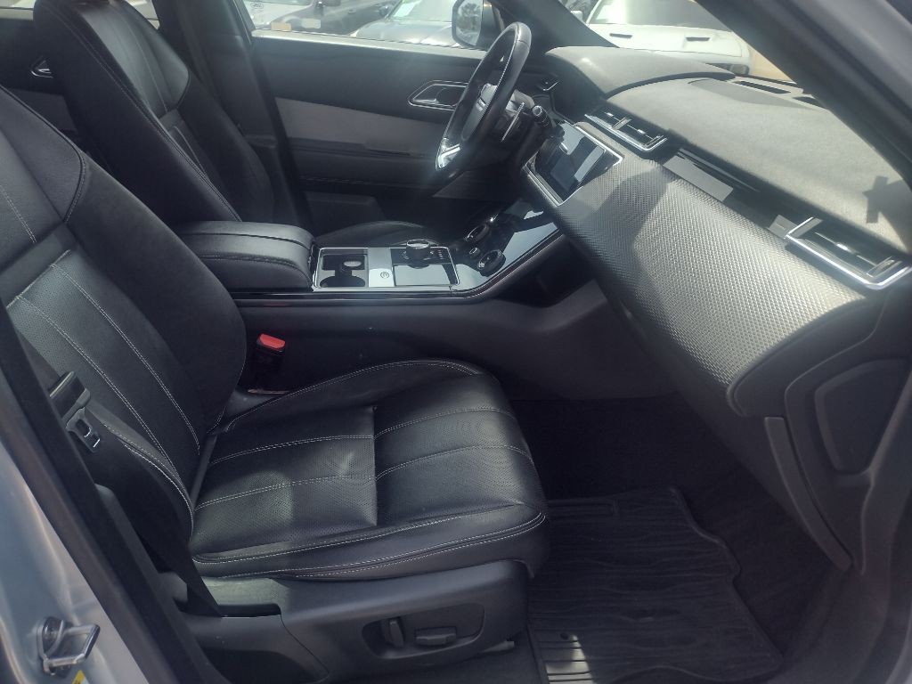 2018 Land Rover Range Rover Image 18