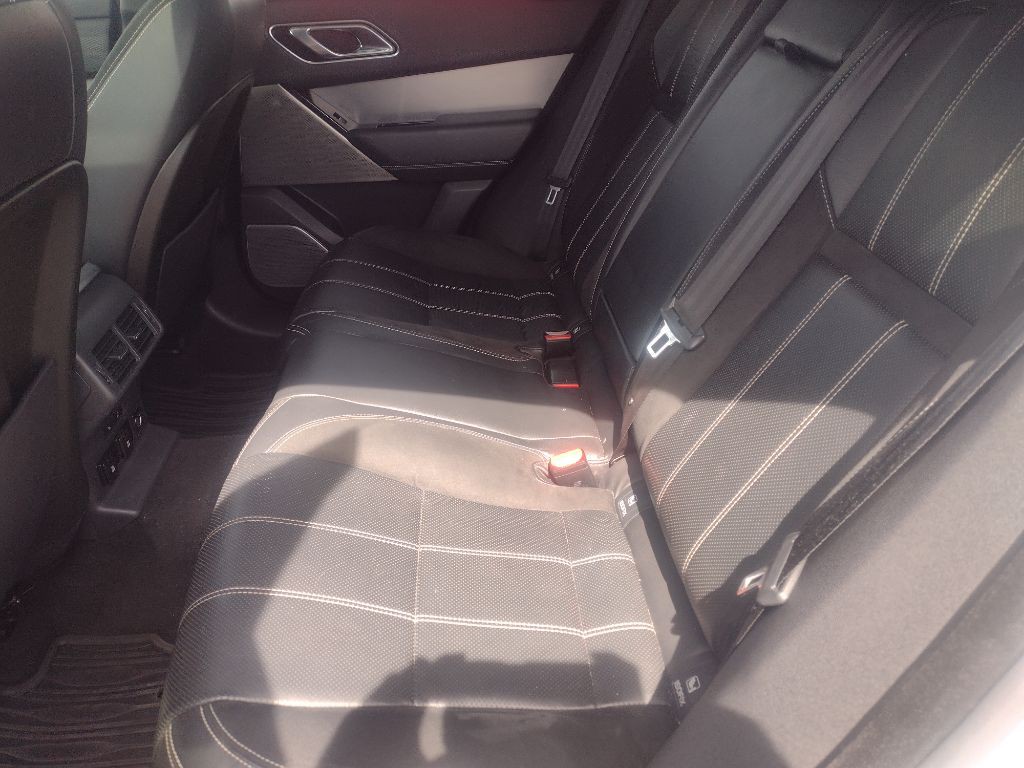 2018 Land Rover Range Rover Image 22