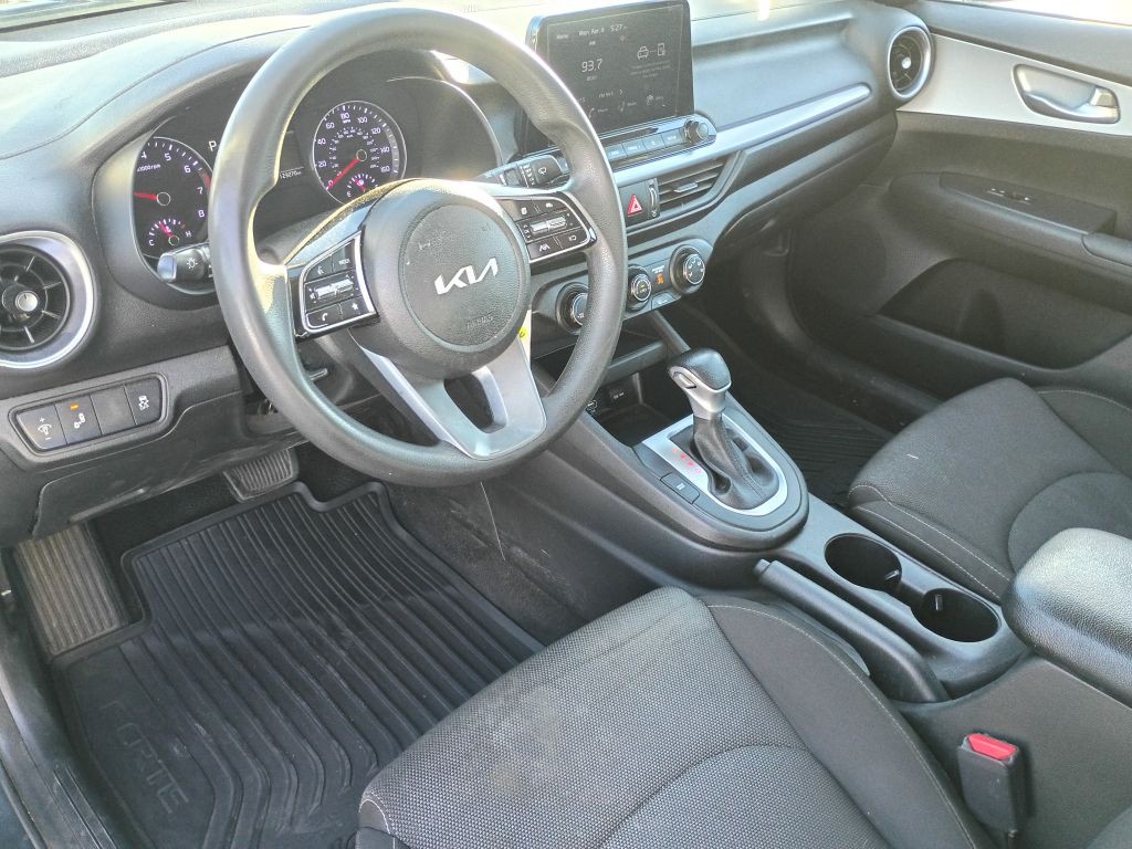 2023 Kia Forte Image 12
