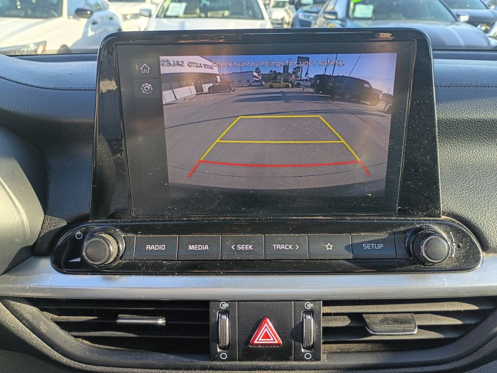 2023 Kia Forte Image 13