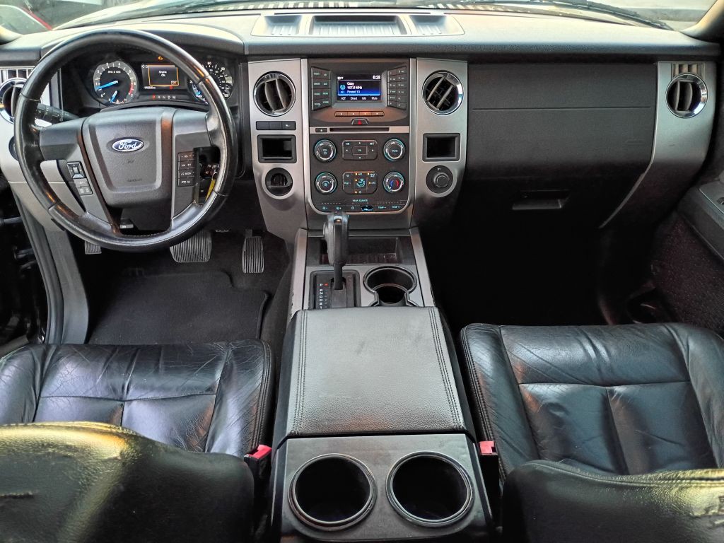 2017 Ford Expedition Image 8