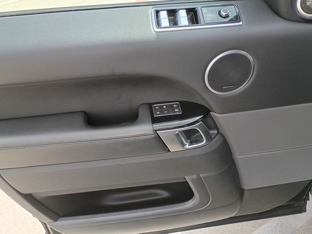 2021 Land Rover Range Rover Sport Image 21