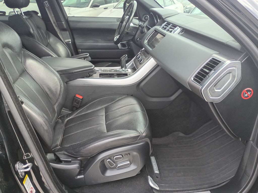 2015 Land Rover Range Rover Sport Image 19