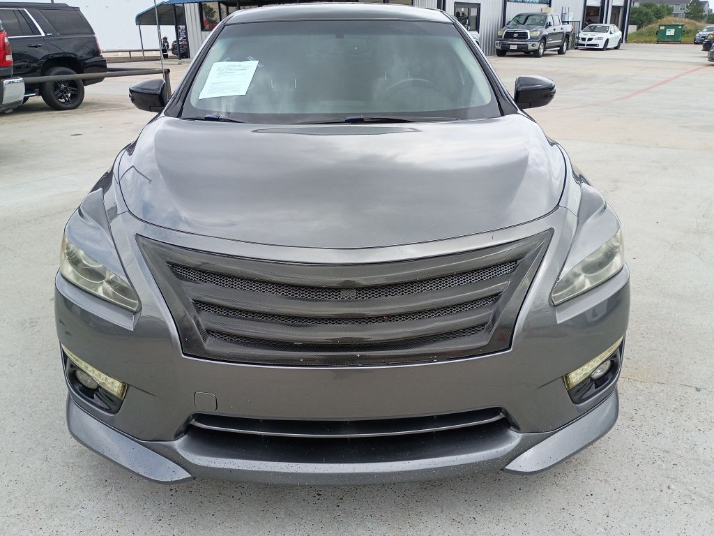 2015 Nissan Altima Image 2