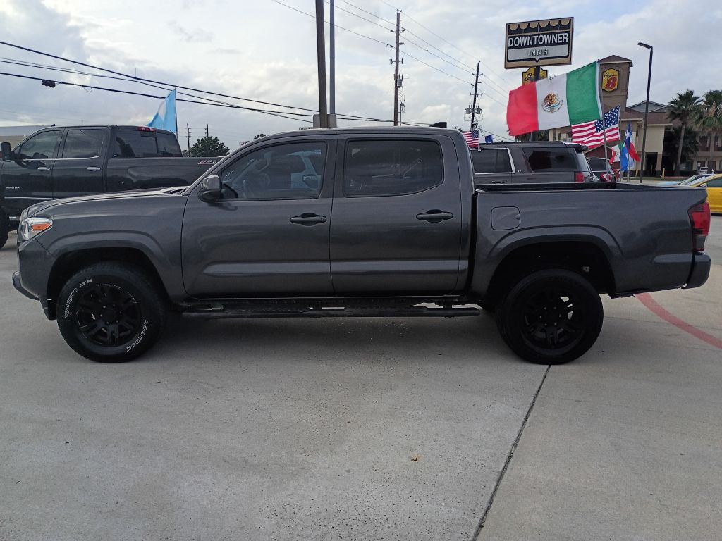 2019 Toyota Tacoma Image 4