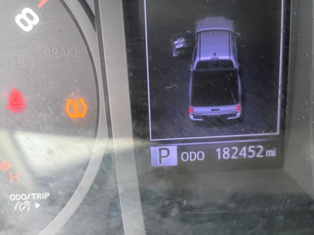 2019 Toyota Tacoma Image 12