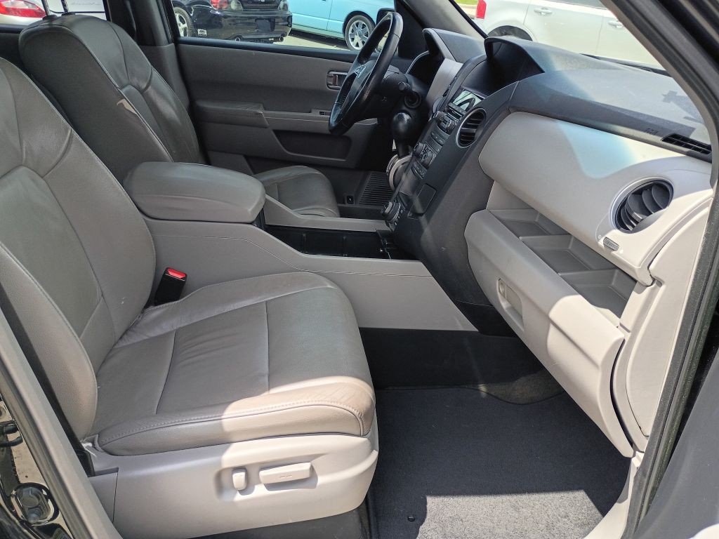 2014 Honda Pilot Image 17