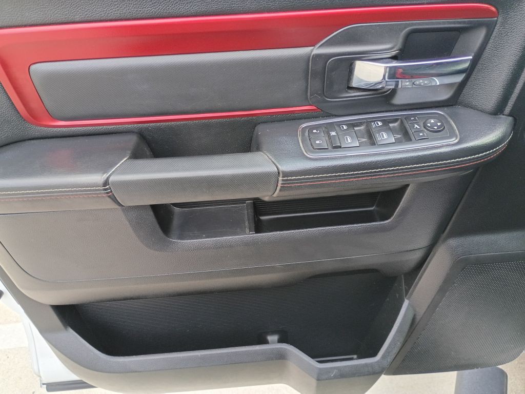 2016 RAM 1500 Image 22