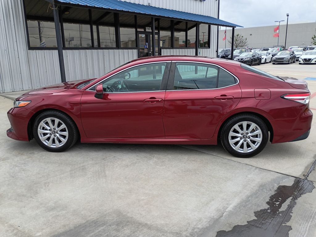 2018 Toyota Camry Image 4