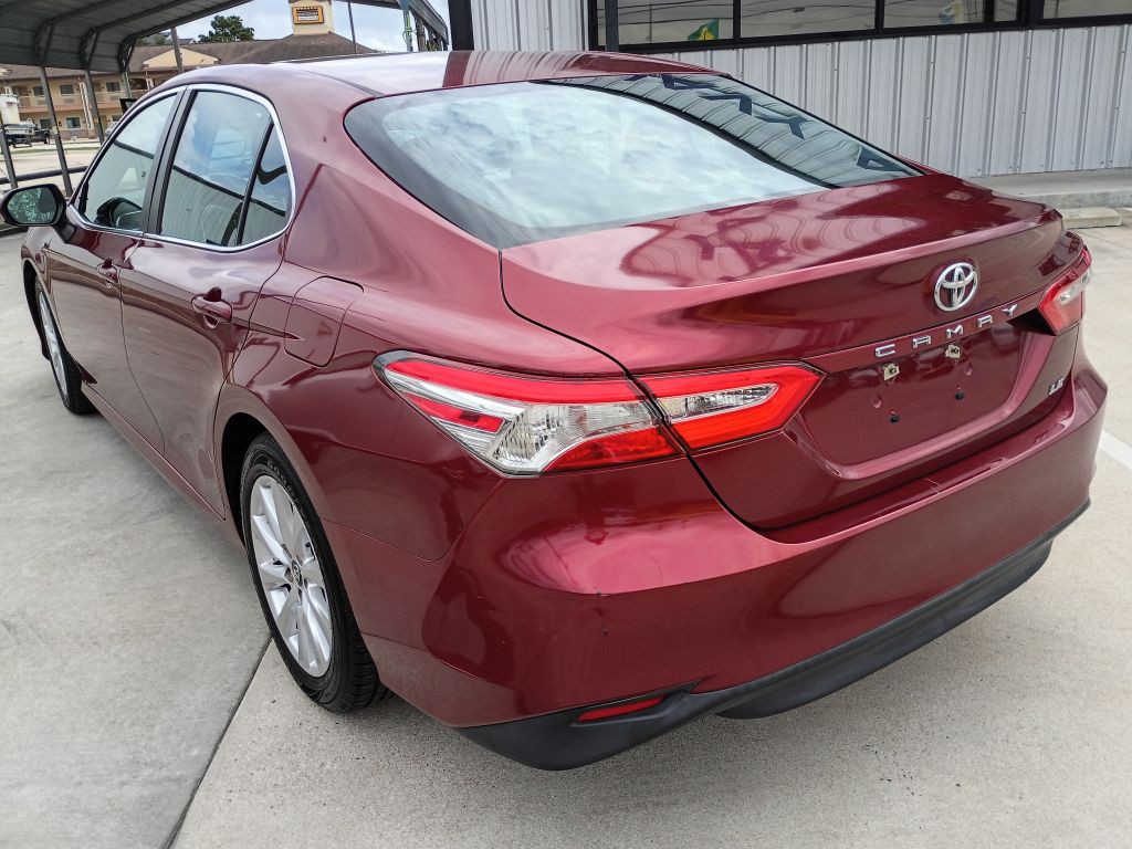 2018 Toyota Camry Image 5