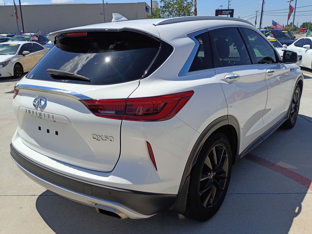 2021 INFINITI QX50 Image 7