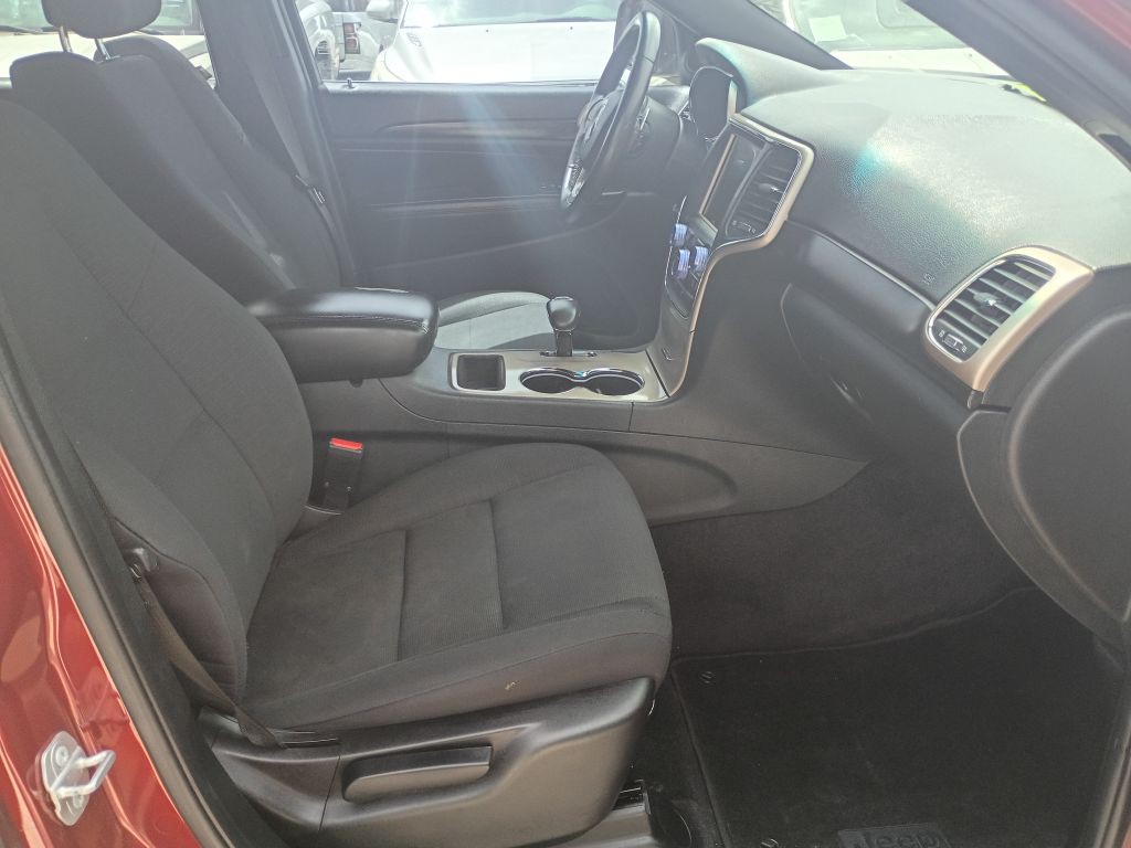 2015 Jeep Grand Cherokee Image 16
