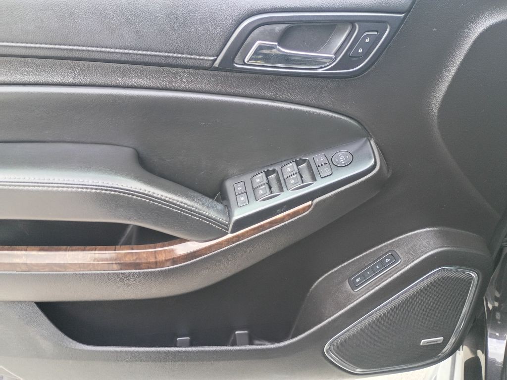 2015 Chevrolet Tahoe Image 21