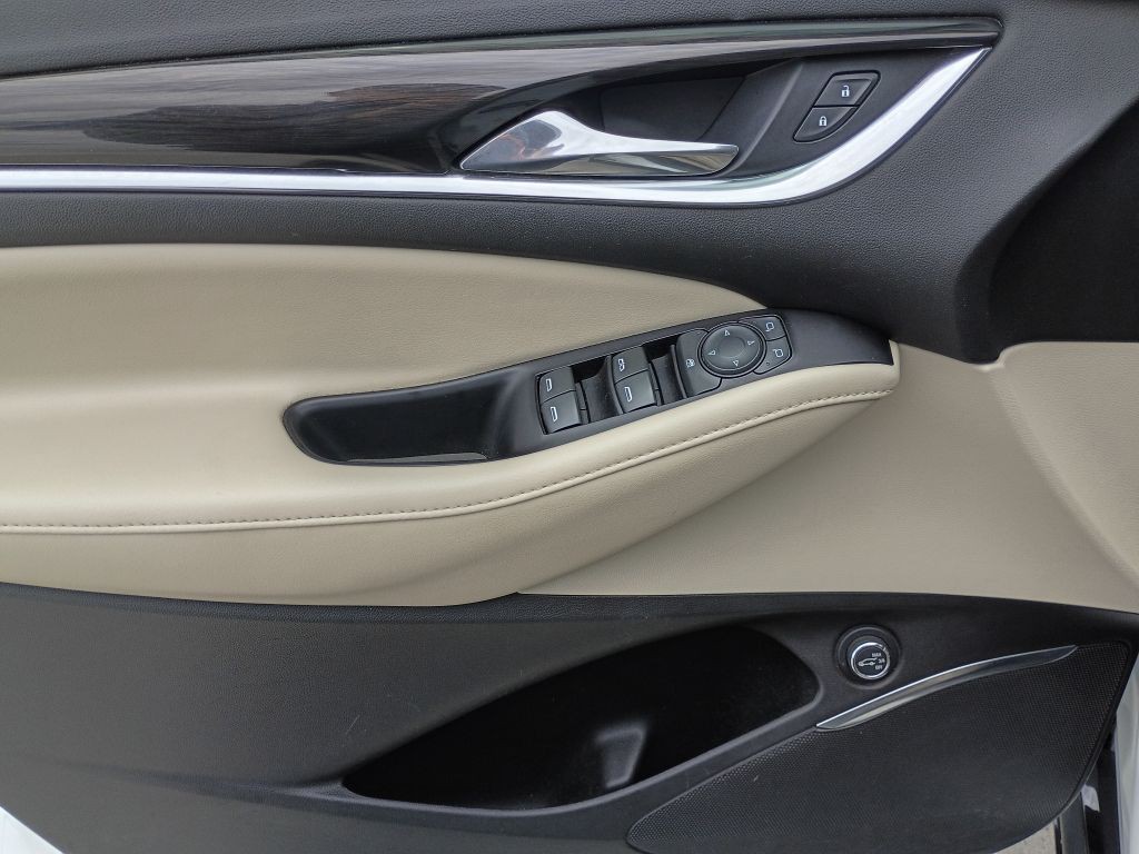 2019 Buick Enclave Image 21