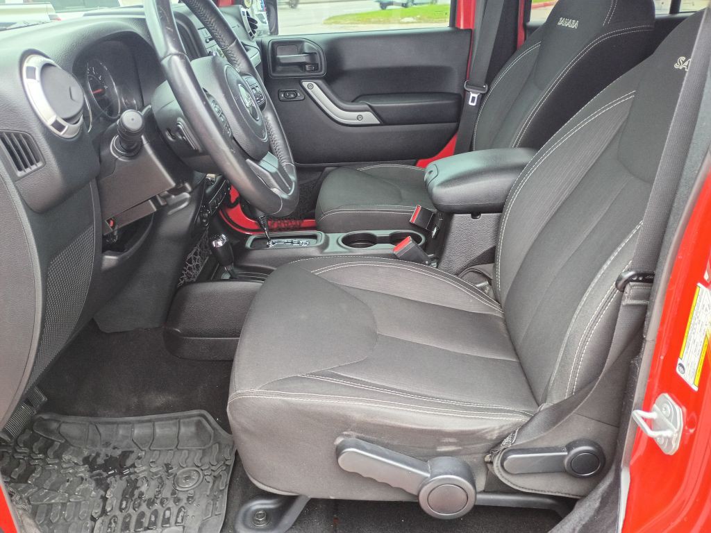 2016 Jeep Wrangler Unlimited Image 13