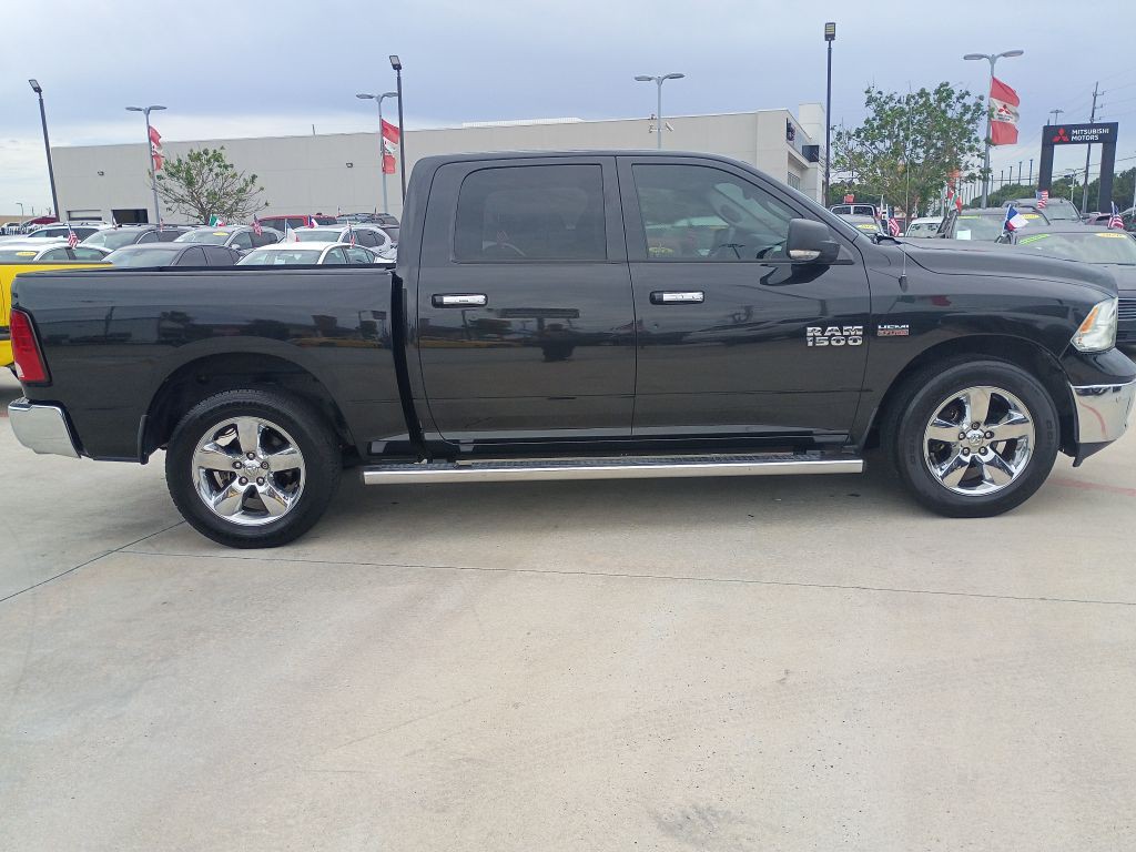 2015 RAM 1500 Image 8