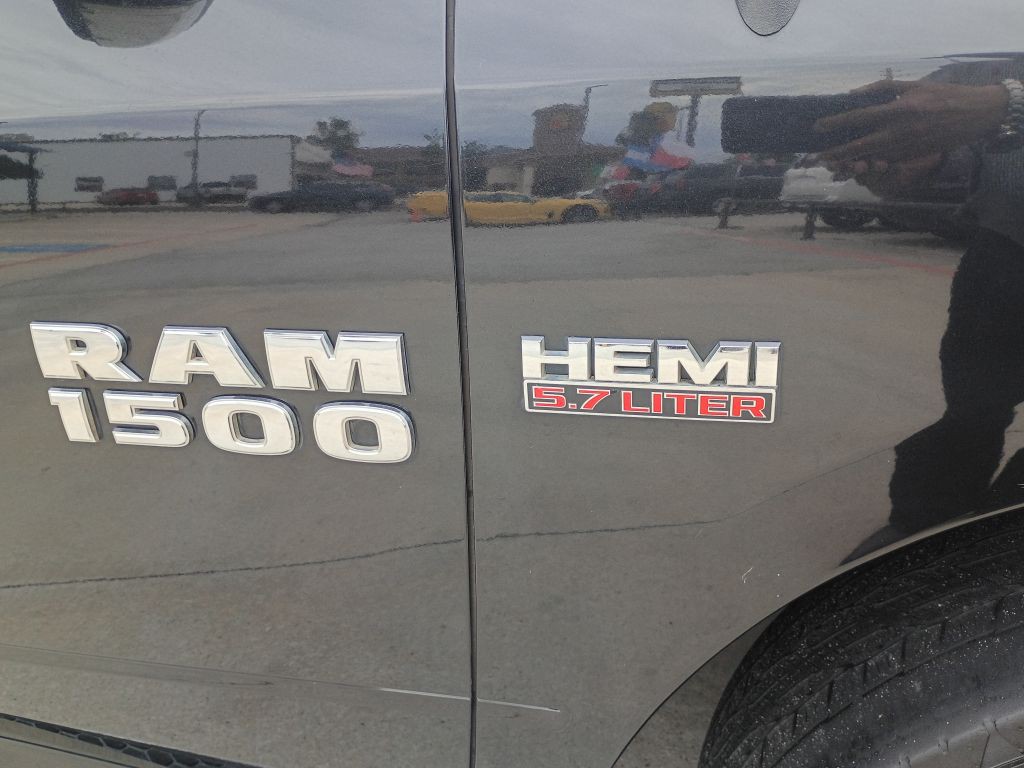 2015 RAM 1500 Image 10