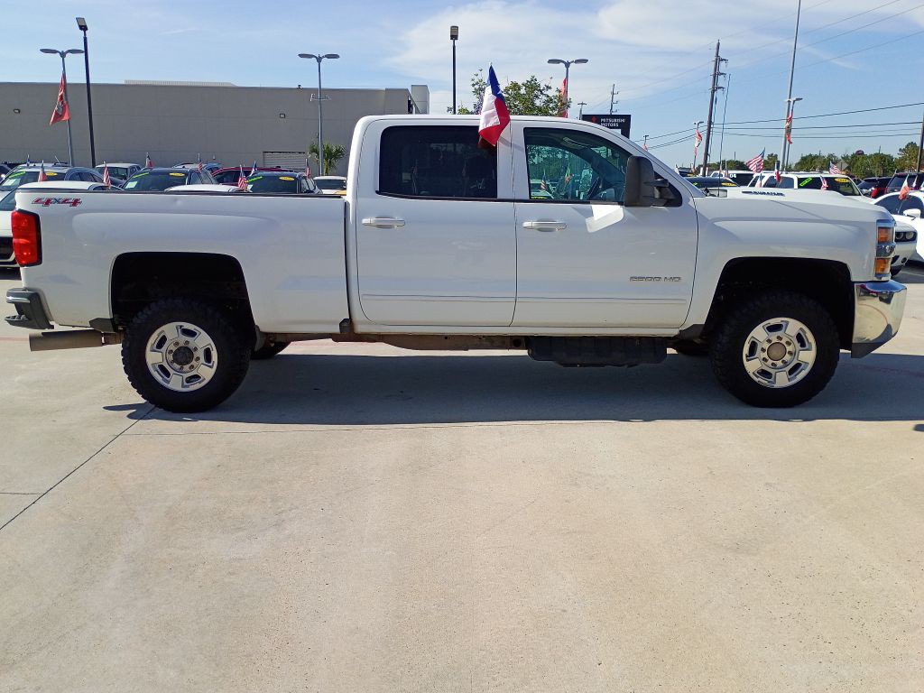 2017 Chevrolet Silverado 1500 Image 8