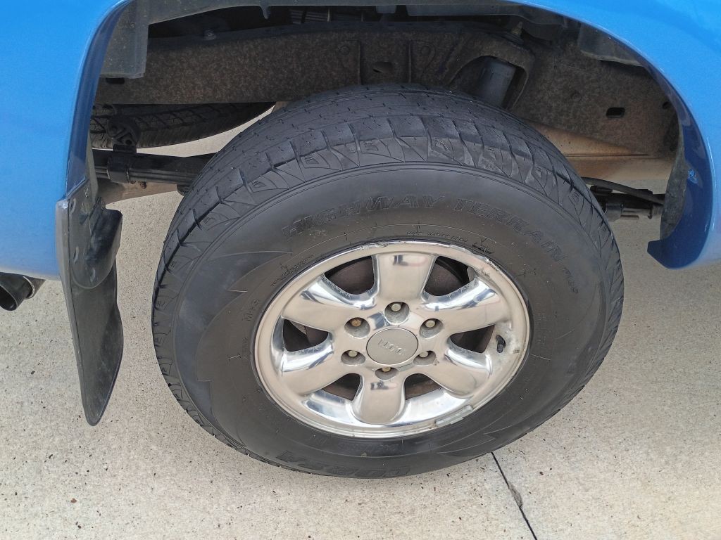 2005 Toyota Tacoma Image 19