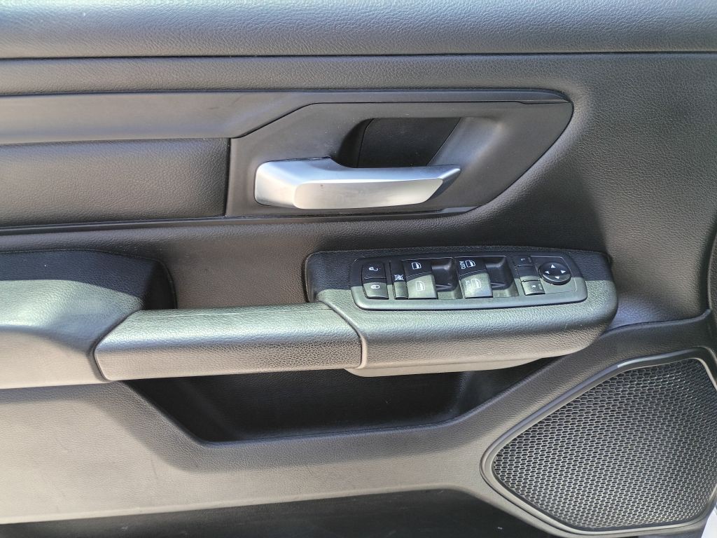 2019 RAM 1500 Image 21
