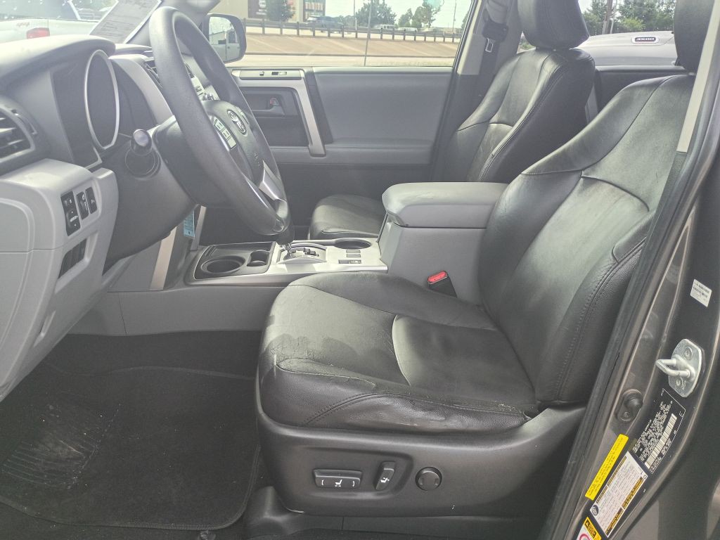 2013 Toyota 4Runner Image 12