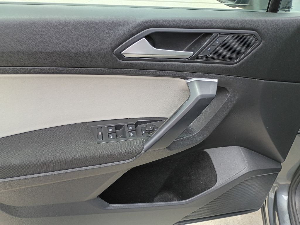 2021 Volkswagen Tiguan Image 20
